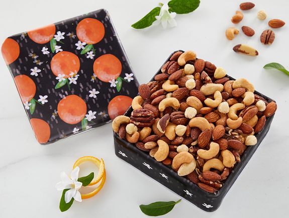 1 lb tin Deluxe Mixed Nuts