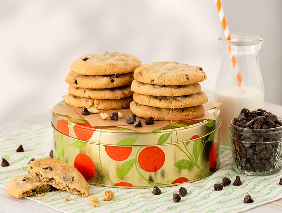 Aunt Pollys Peanut Butter-Chocolate Chip Cookies