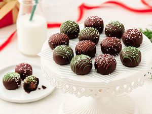 Holiday Chocolate Cake Balls