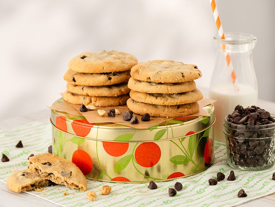 Aunt Pollys Peanut Butter-Chocolate Chip Cookies